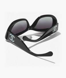 Picture of Chanel Sunglasses _SKUfw77121479fw